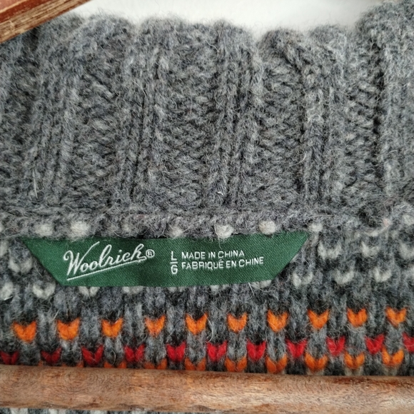 Woolrich Gray and Red Patterned Women's Cardigan Size Large Boho Cabin Outdoor - Picture 4 of 9